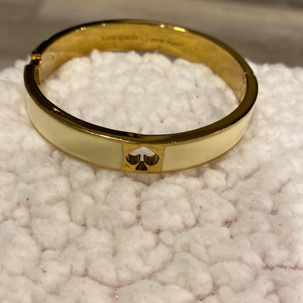 Kate Spade off white logo bangle